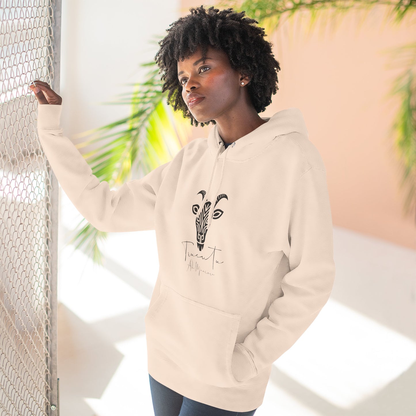 Felpa con Grafica Capra TRUCUTU – Calda in Pile, Design Animale Iconico, Regalo Perfetto per Amanti della Natura, Stile Ribelle ed Eco-Friendly