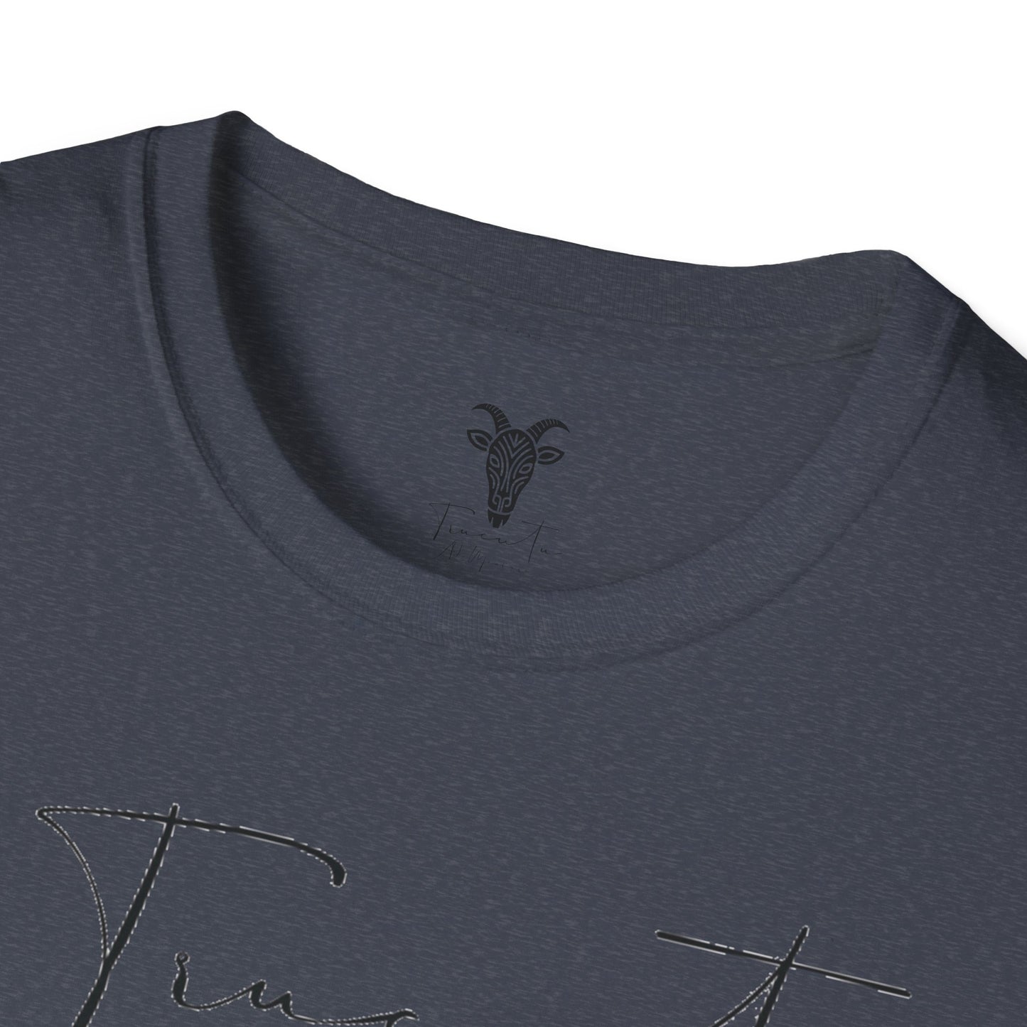 PRIMAL T-Shirt Uomo – Spirito Libero, Stile Essenziale