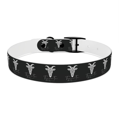 Collare Nero per Cani con Logo Capra TRUCUTU – Accessorio Regolabile di Tendenza, Idea Regalo per Amanti degli Animali, Perfetto per Festività e Occasioni Speciali