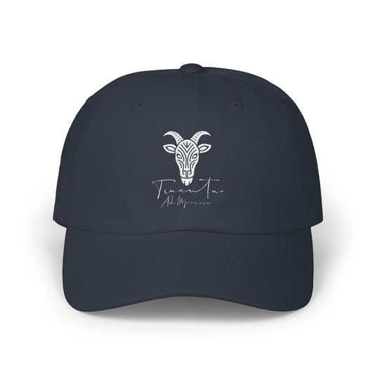 TRUCUTU Classic Unisex Cap – White Adjustable Hat | All-Season Casual Style | Everyday Wear | Versatile Gift Idea