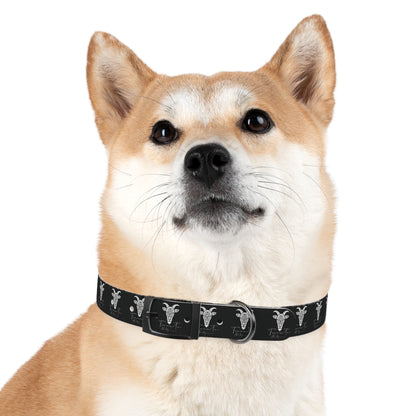 Collare Nero per Cani con Logo Capra TRUCUTU – Accessorio Regolabile di Tendenza, Idea Regalo per Amanti degli Animali, Perfetto per Festività e Occasioni Speciali