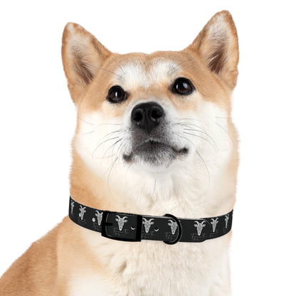 Collare Nero per Cani con Logo Capra TRUCUTU – Accessorio Regolabile di Tendenza, Idea Regalo per Amanti degli Animali, Perfetto per Festività e Occasioni Speciali