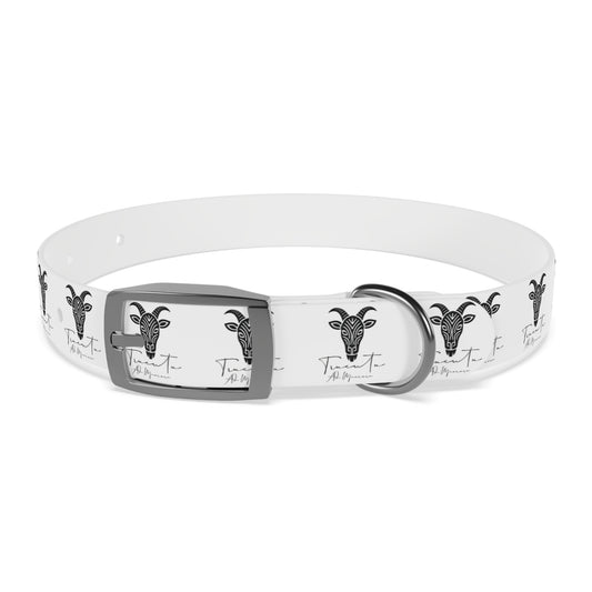 Collare Bianco per Cani con Logo Capra TRUCUTU – Accessorio Elegante e Regolabile, Idea Regalo per Amanti degli Animali, Perfetto per Eventi Speciali