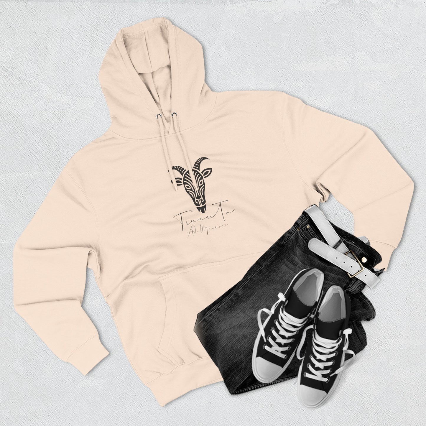 Felpa con Grafica Capra TRUCUTU – Calda in Pile, Design Animale Iconico, Regalo Perfetto per Amanti della Natura, Stile Ribelle ed Eco-Friendly